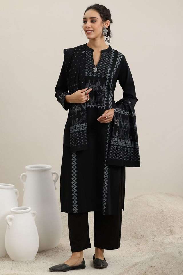 Floral-Calf-Length-Blended-Fabric-Woven-Women-s-Kurta-Set