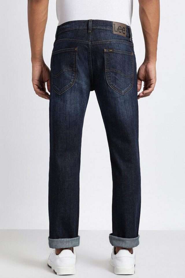 Light-Wash-Blended-Fabric-Tapered-Fit-Men-s-Jeans