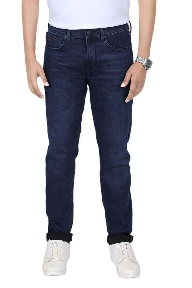 Light-Wash-Blended-Fabric-Tapered-Fit-Men-s-Jeans