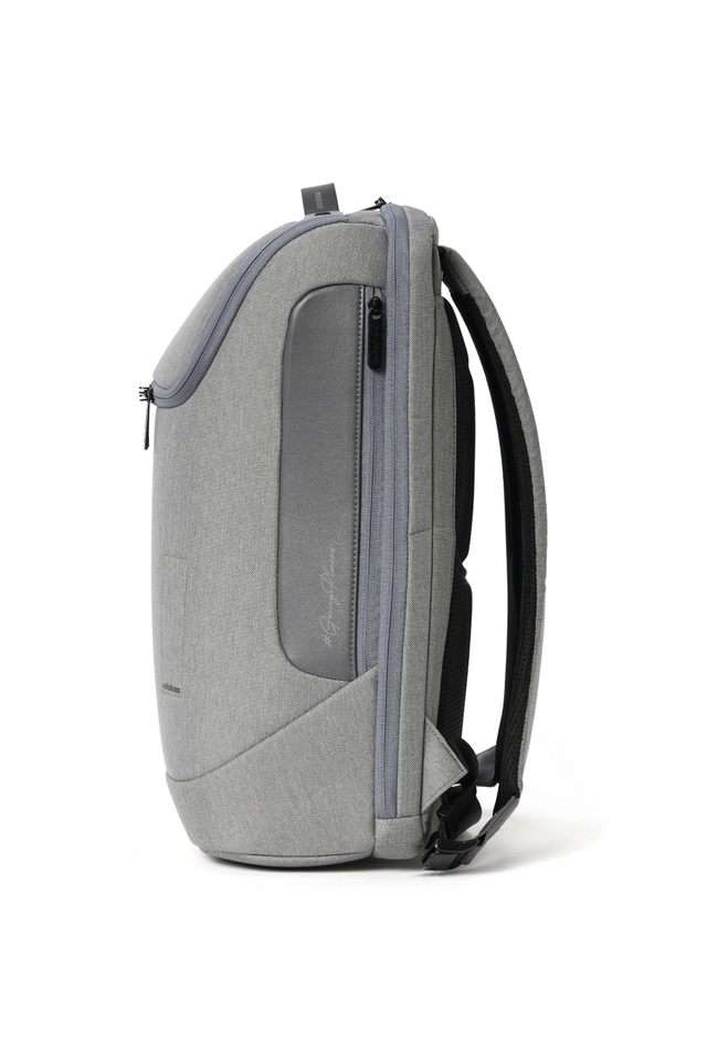 The-Transit-Backpack---30L---Seize-The-Gray-2.0