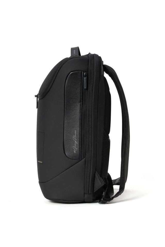 The-Transit-Backpack---30L---Crypto-2.0