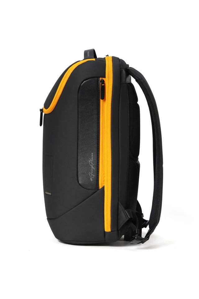 The-Transit-Backpack---30L---Crypto-Sunray-2.0