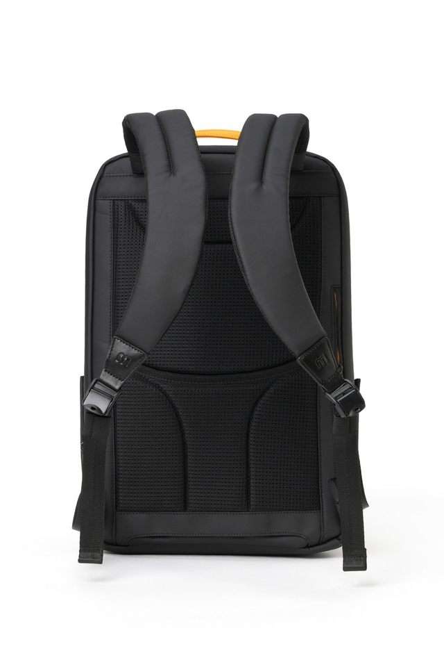 The-Em-Telescope-Backpack---38-L---Crypto