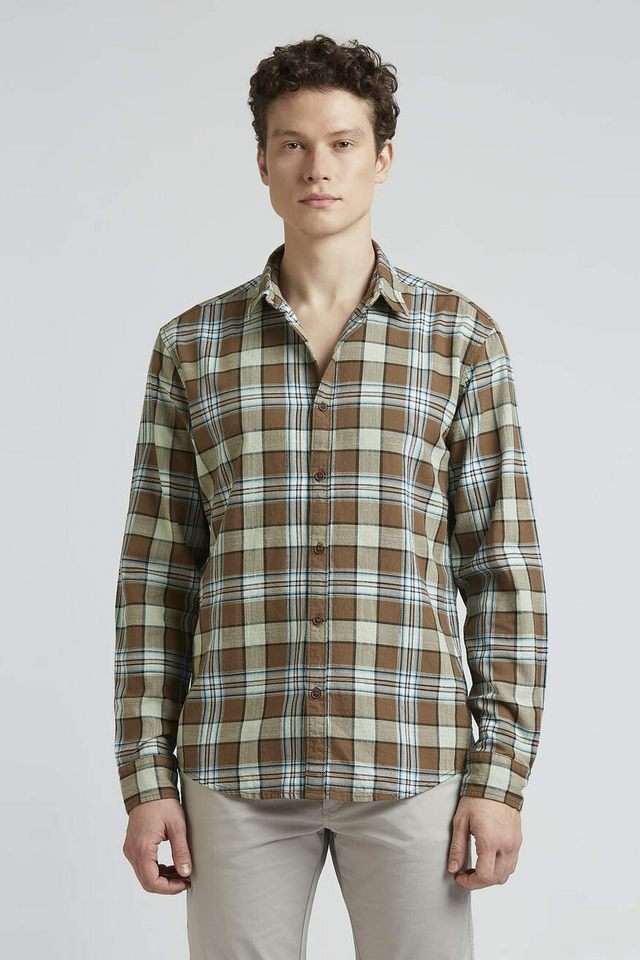 Checks-Cotton-Regular-Fit-Men-s-Casual-Wear-Shirt