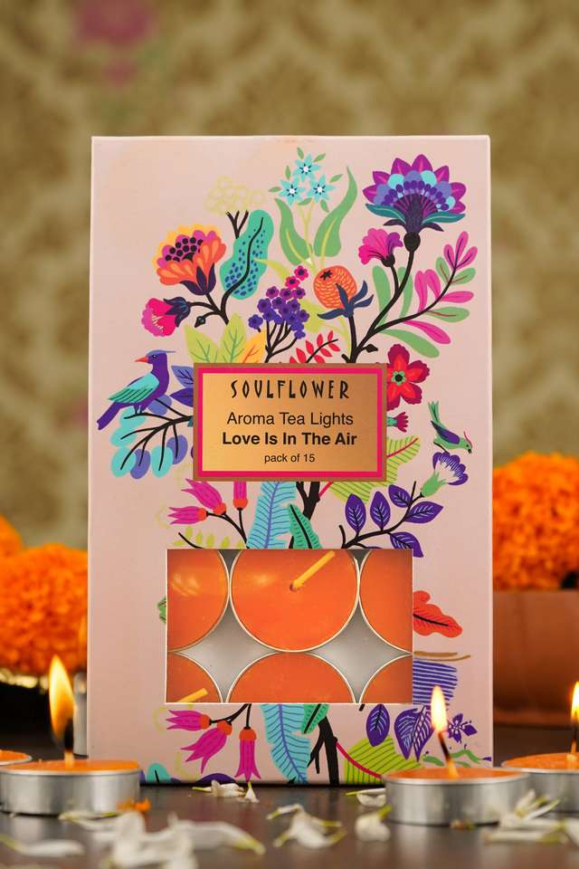 T-Light-Candles-Love-Is-In-The-Air-Aroma