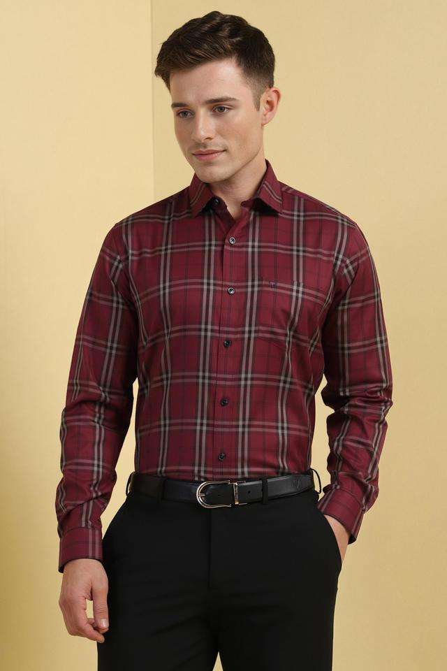 Checks-Cotton-Regular-Fit-Men-s-Formal-Wear-Shirt
