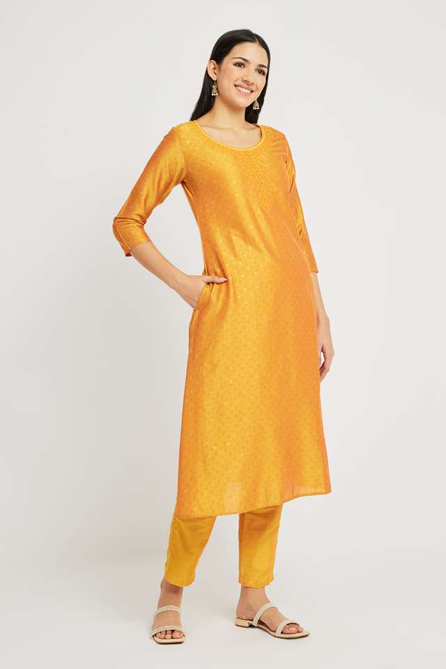 Printed-Silk-Round-Neck-Women-s-Festive-Wear-Kurta