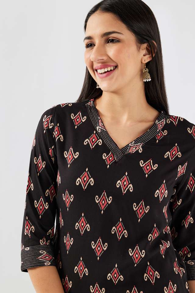 Printed-Rayon-V-Neck-Women-s-Casual-Wear-Kurta