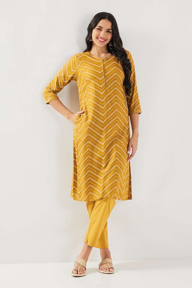 Printed-Rayon-V-Neck-Women-s-Casual-Wear-Kurta