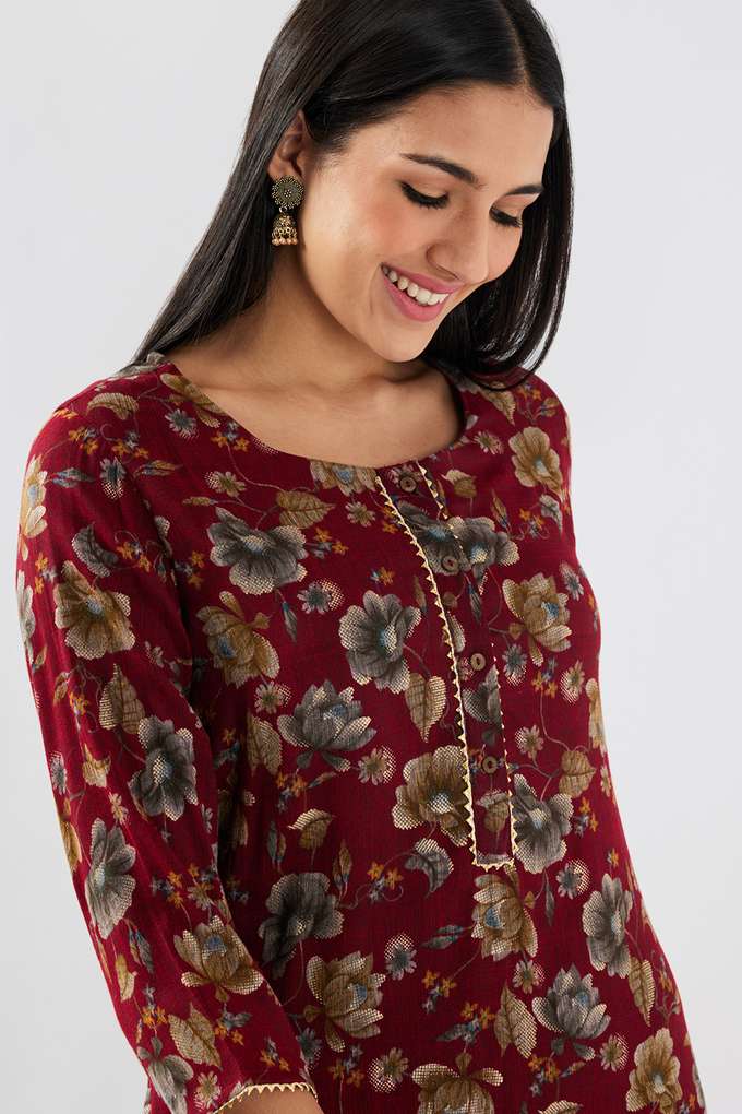 Printed-Blended-Fabric-Round-Neck-Women-s-Casual-Wear-Kurta