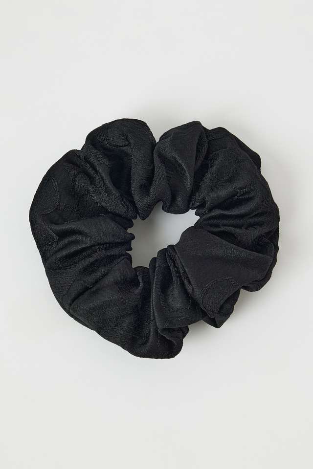 Hair-Scrunchy---Black