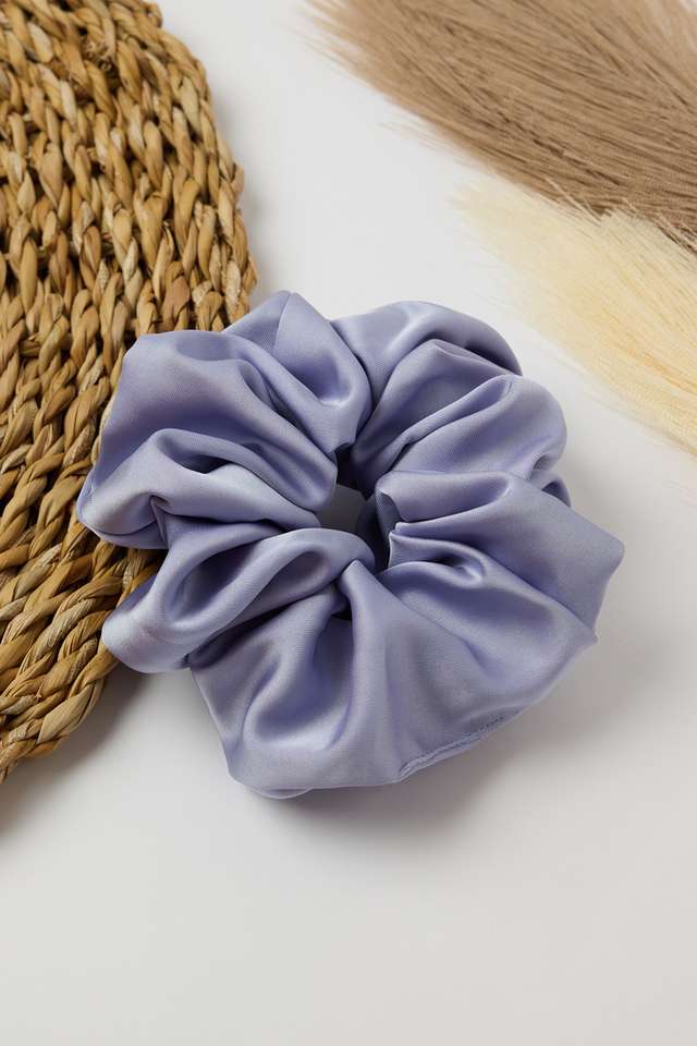 Hair-Scrunchy---Blue
