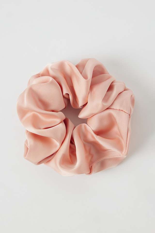 Hair-Scrunchy---Peach