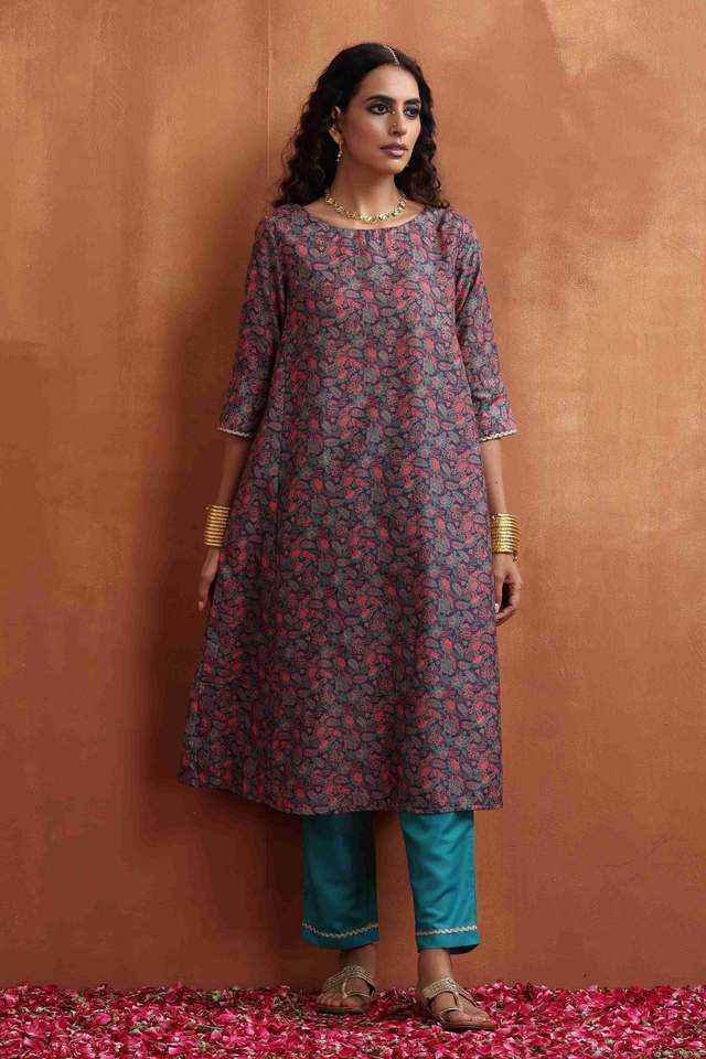 Floral-Viscose-Regular-Fit-Women-s-Kurta-Set