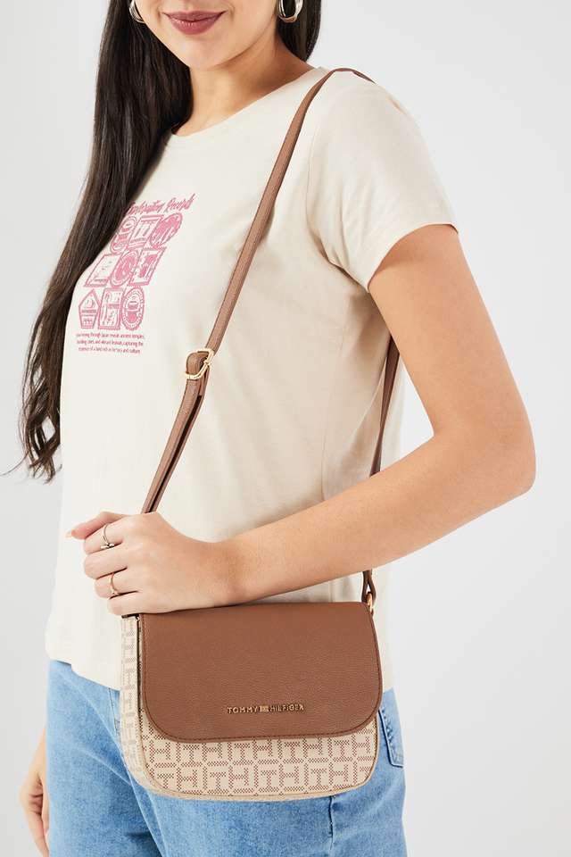 Snap-PVC-Women-s-Casual-Wear-Sling-Bag