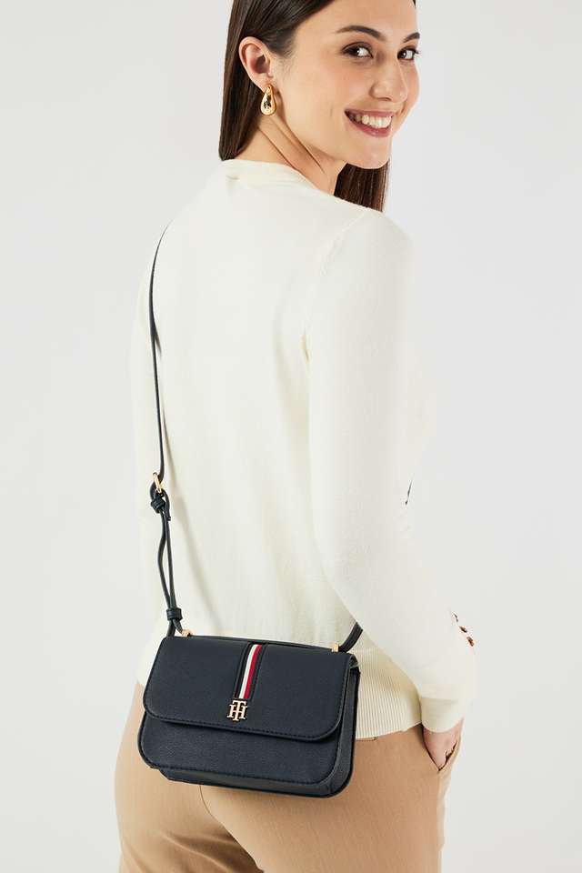 Snap-PVC-Women-s-Casual-Wear-Sling-Bag