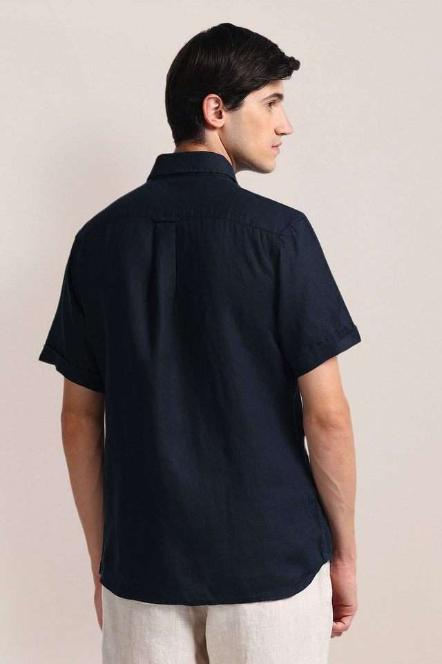 Solid-Blended-Fabric-Super-Slim-Fit-Men-s-Casual-Wear-Shirt