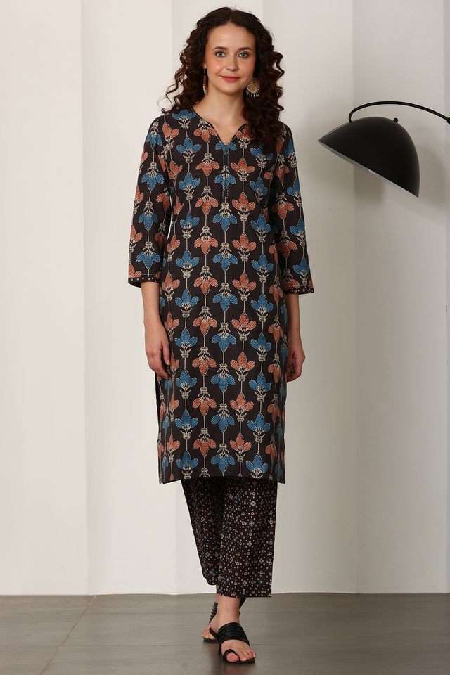 Printed-Cotton-Regular-Fit-Women-s-Kurta-Set