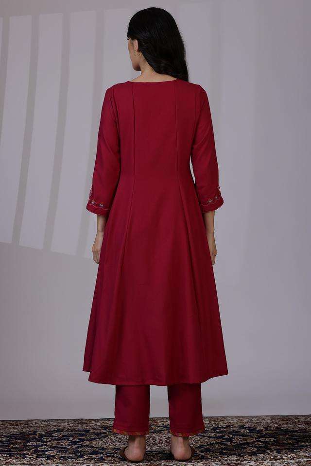 Embroidered-Knee-Length-Polyester-Woven-Women-s-Kurta-Set