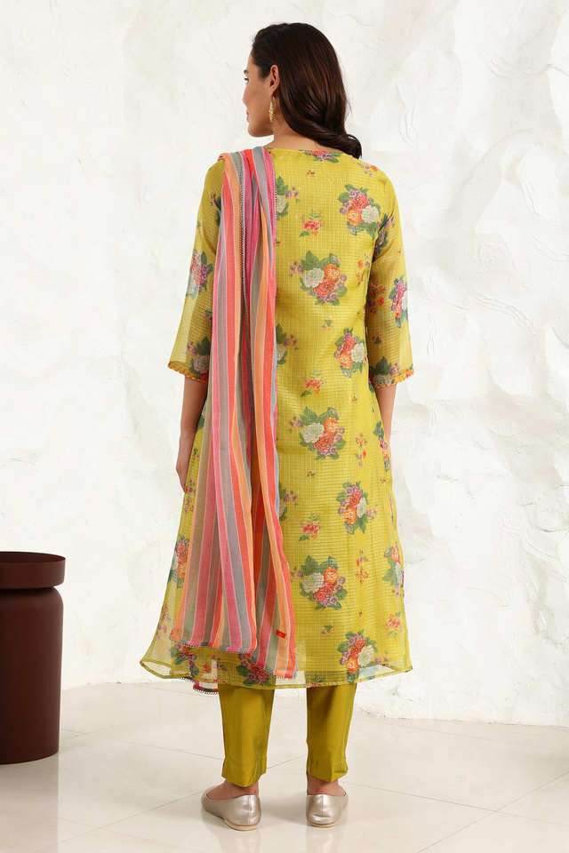Floral-Polyester-Round-Neck-Women-s-Kurta-Set