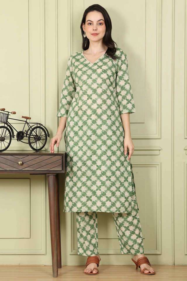 Floral-Cotton-V-Neck-Women-s-Kurta-Set