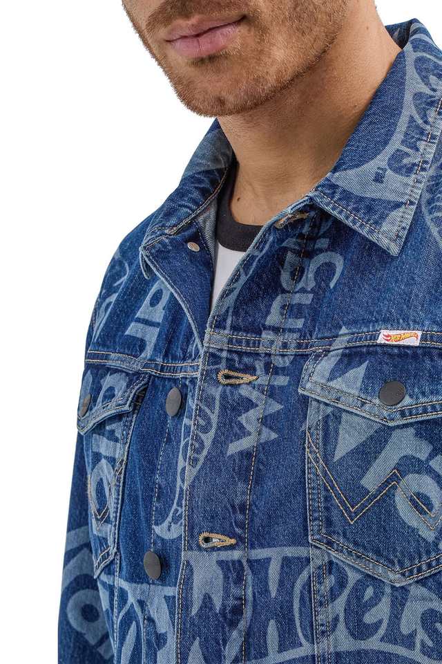 Buy Wrangler blue Cotton Button Regular Fit Men Casual Wear
