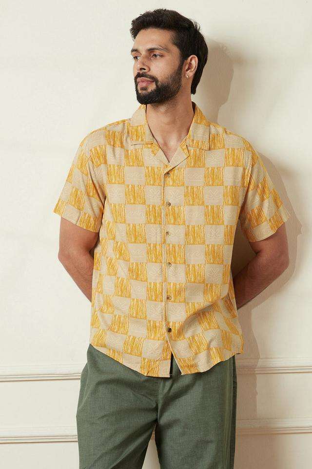 Printed-Cotton-Slim-Fit-Men-s-Casual-Wear-Shirt