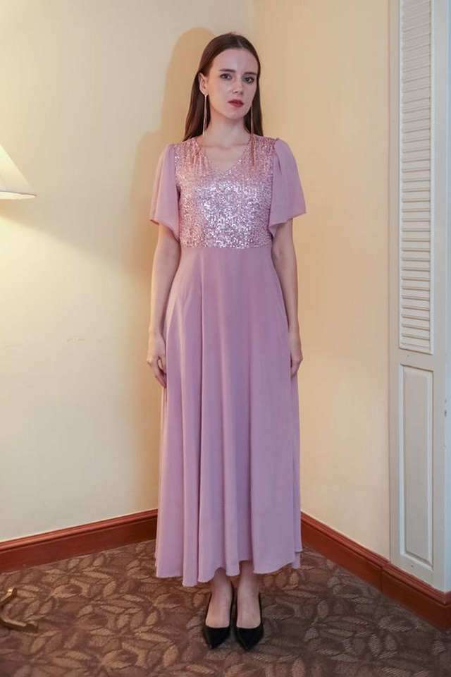 chinese dress ladies Buy Green Lace Fitted Midi Dress For Women Online main image 1