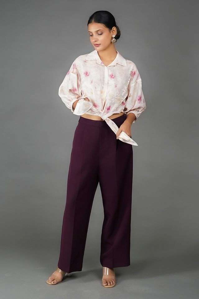 Abstract-Polyester-Collared-Women-s-Shrug