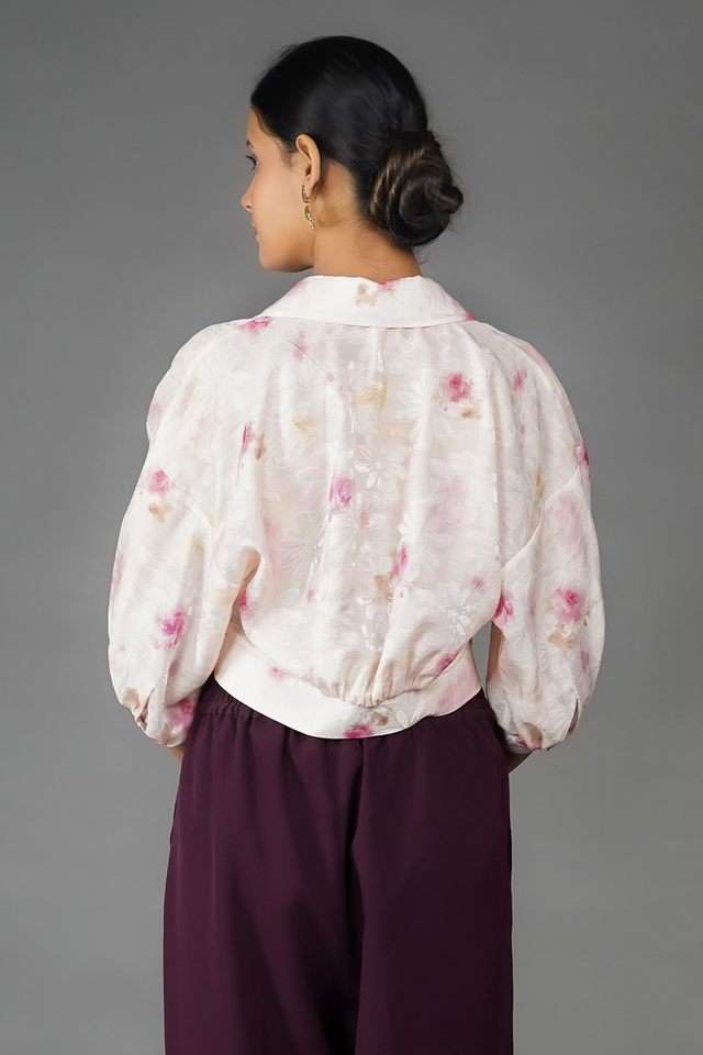 Abstract-Polyester-Collared-Women-s-Shrug