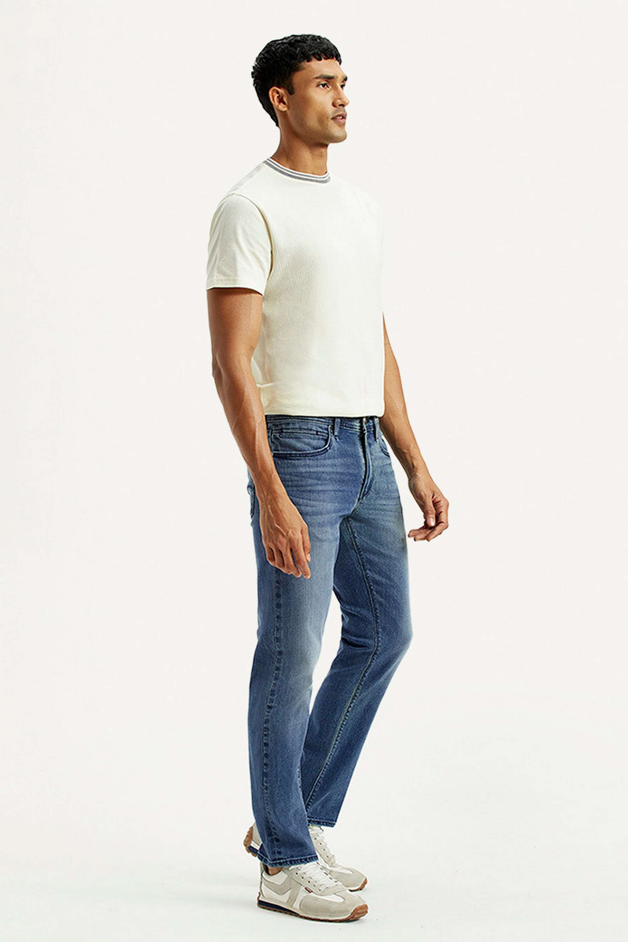 Light-Wash-Solid-Slim-Fit-Men-s-Jeans