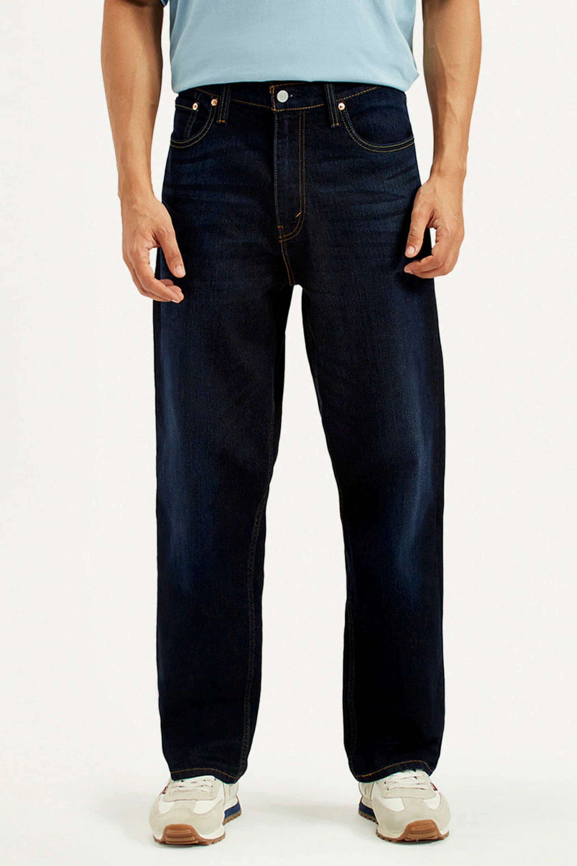 Light-Wash-Cotton-Relaxed-Fit-Men-s-Jeans