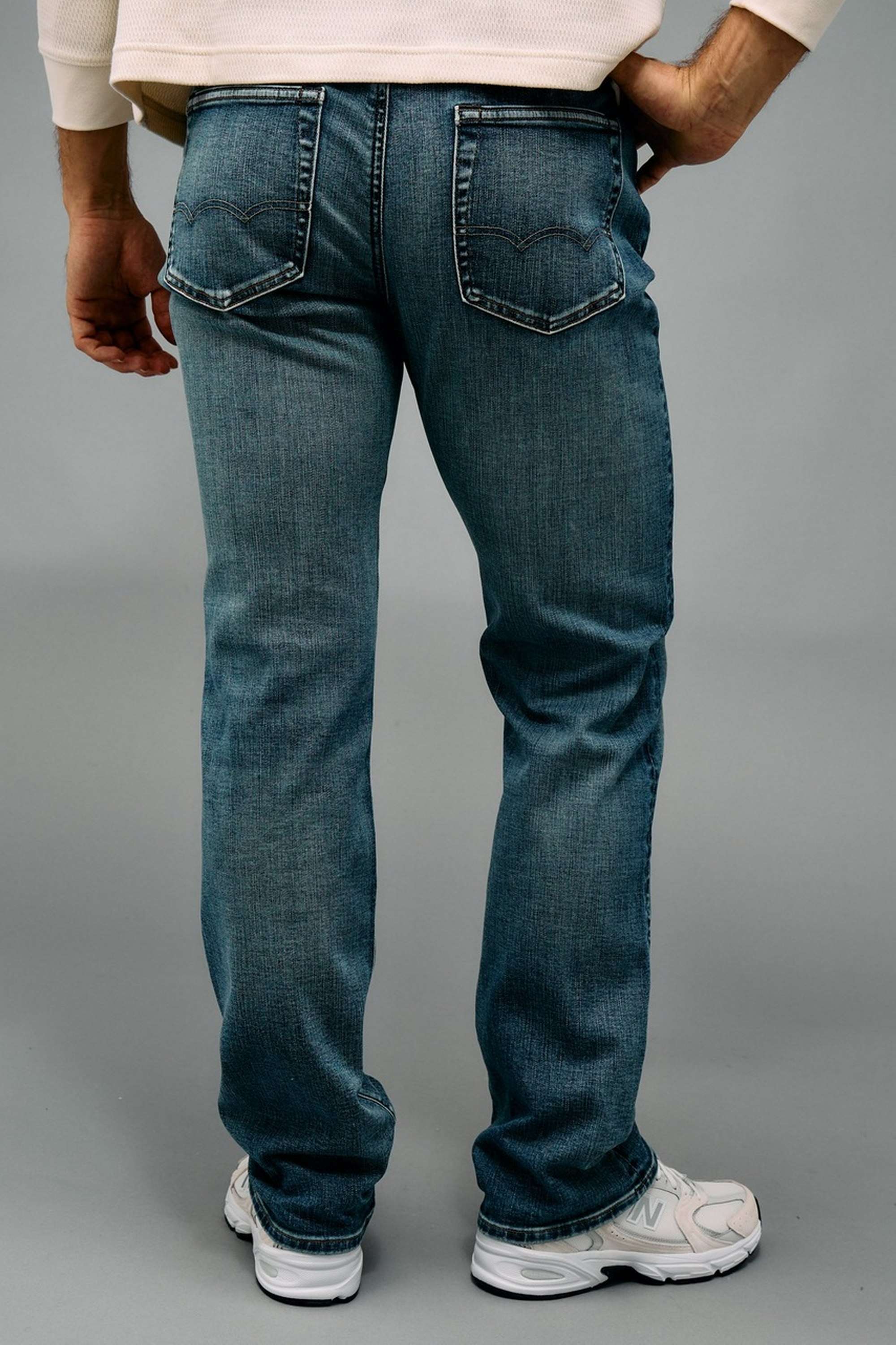 Blended-Fabric-Bootcut-Fit-Men-Jeans