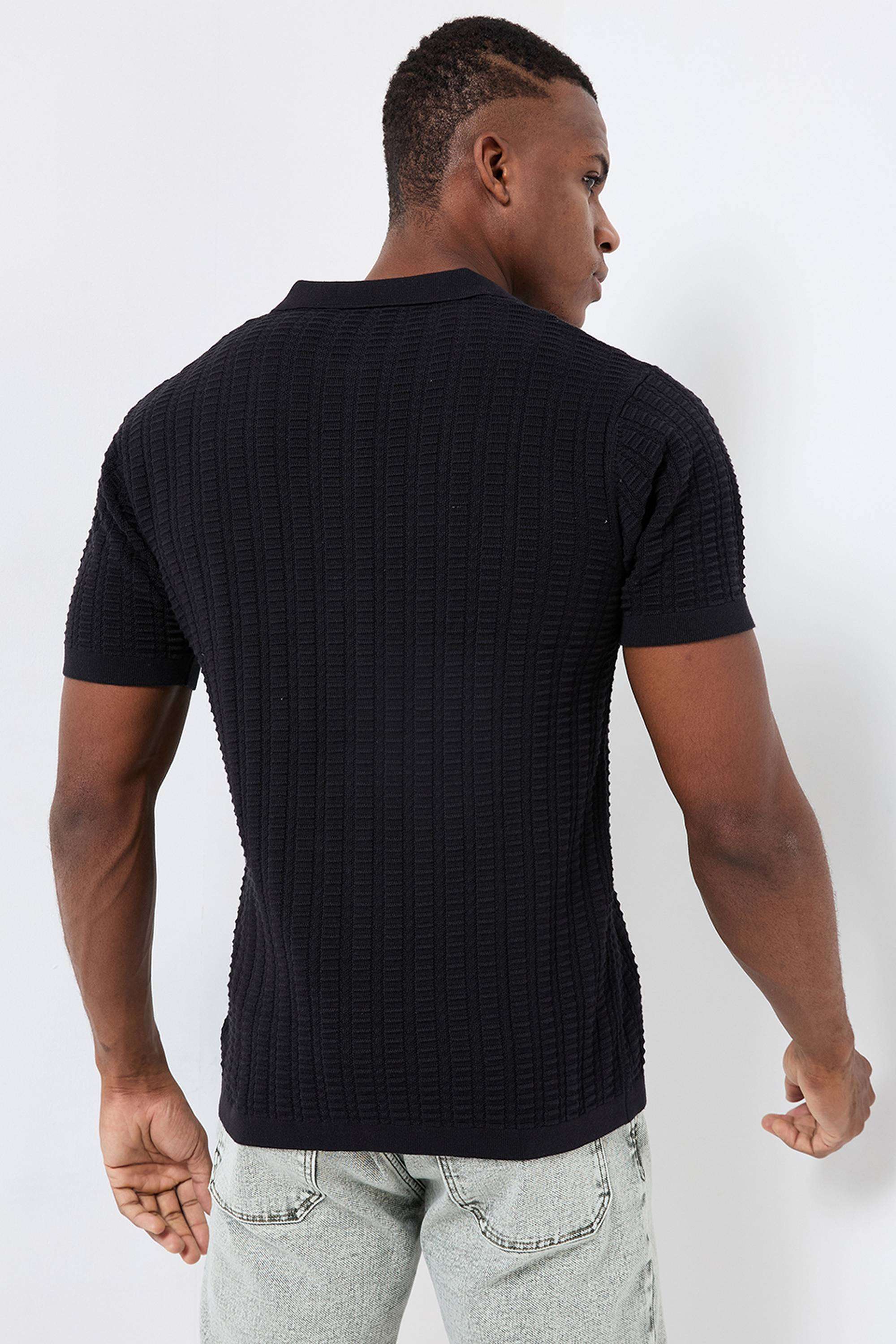 Checks-Cotton-Regular-Fit-Men-s-Casual-Shirt