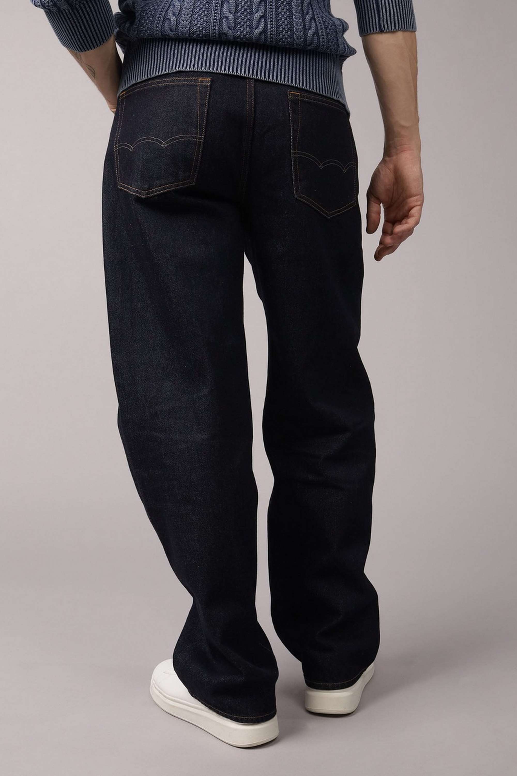 Light-Wash-Cotton-Stretch-Relaxed-Fit-Men-s-Jeans