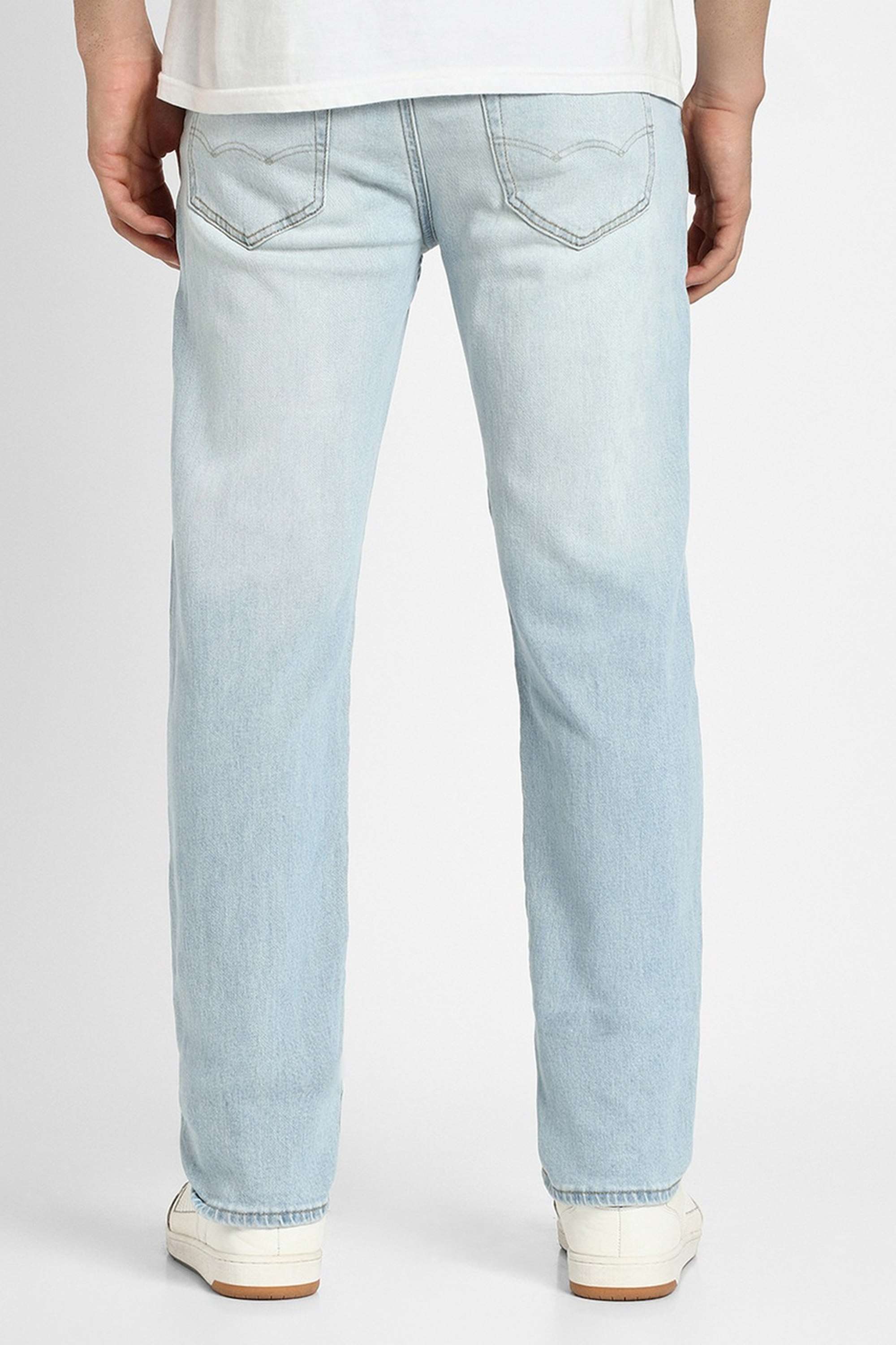 Light-Wash-Cotton-Stretch-Straight-Fit-Men-s-Jeans
