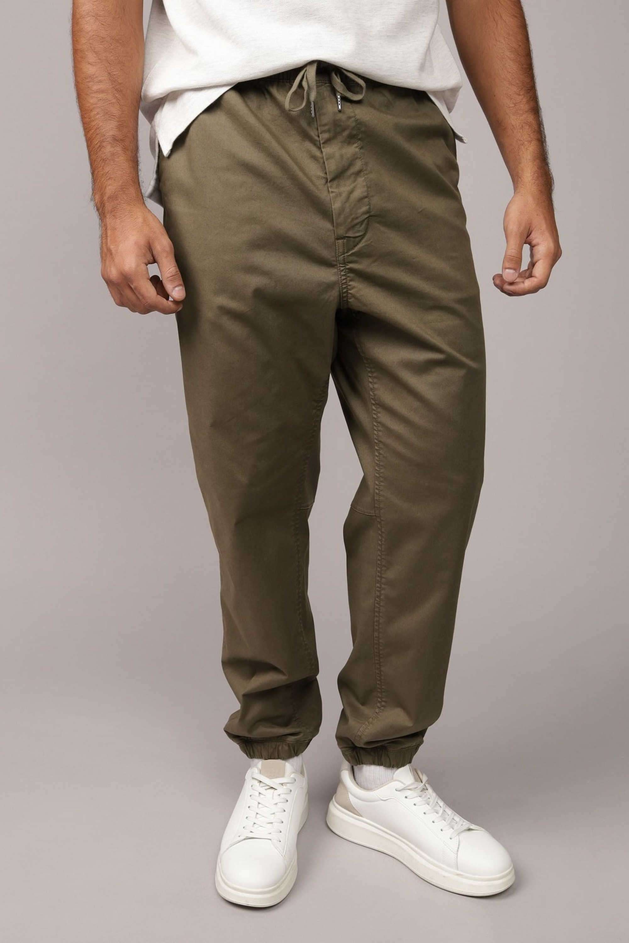 Solid-Blended-Fabric-Regular-Fit-Men-s-Pants