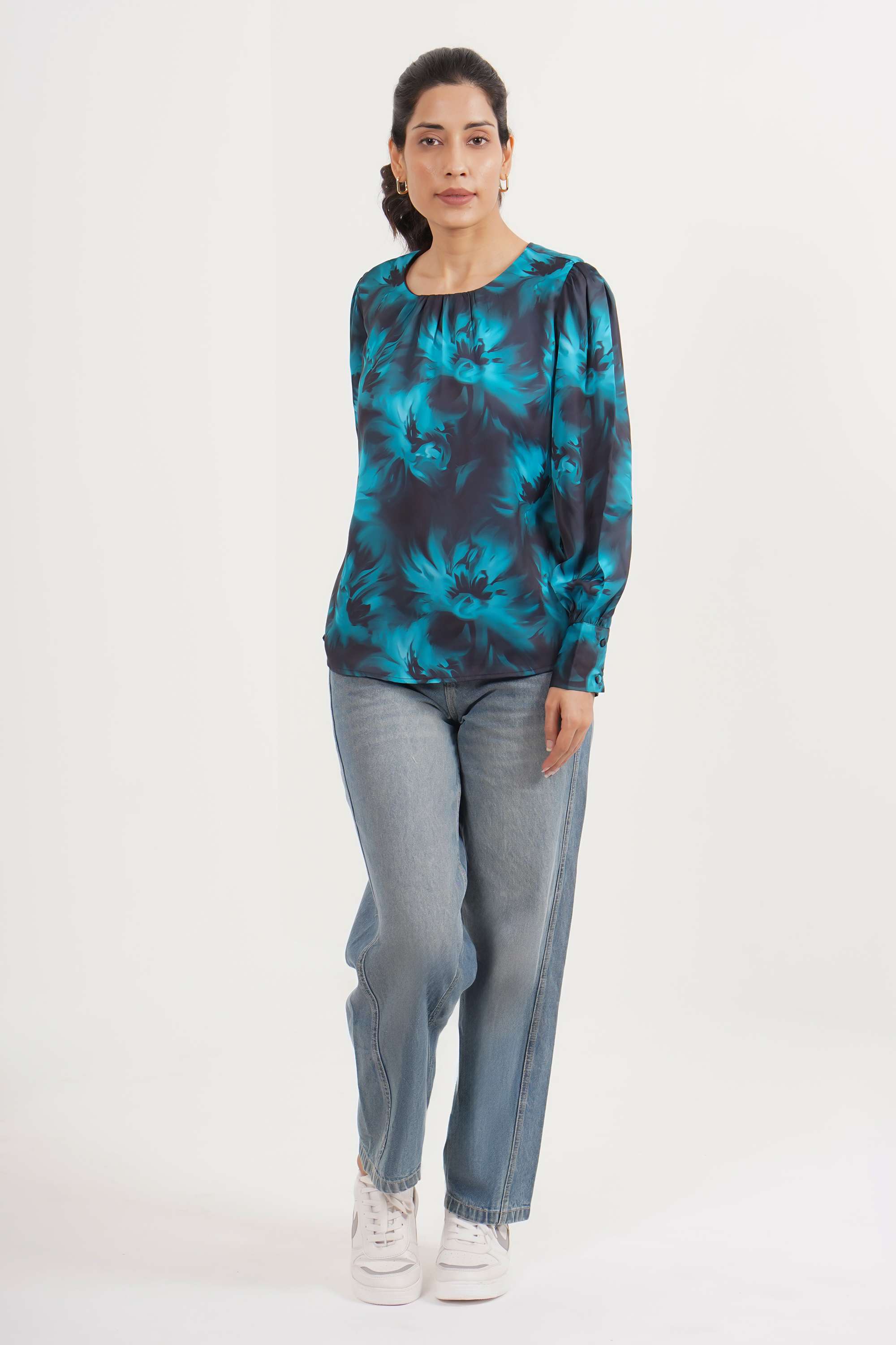 Solid-Blended-Fabric-Round-Neck-Women-s-Top