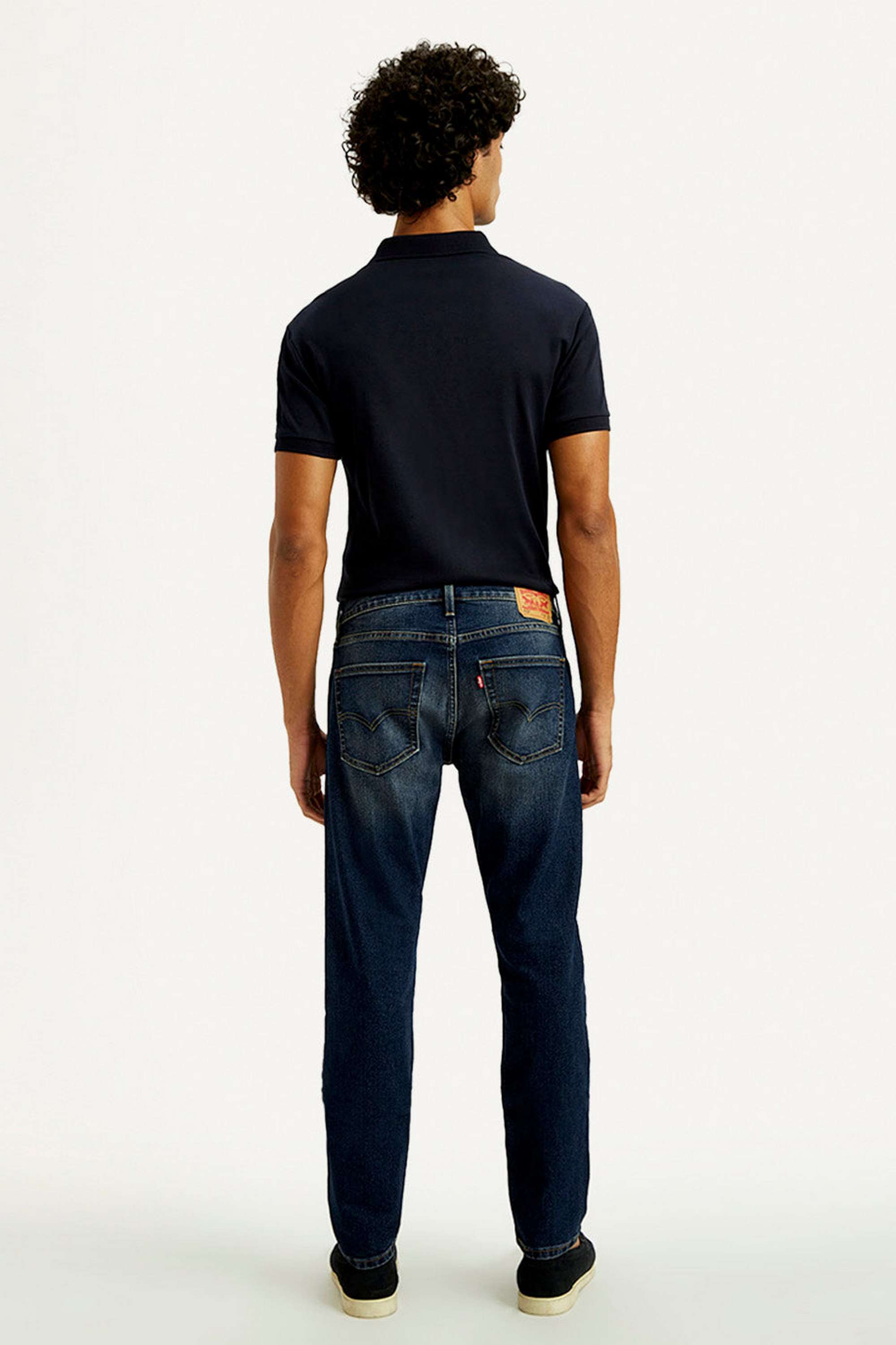 Light-Wash-Solid-Tapered-Fit-Men-s-Jeans