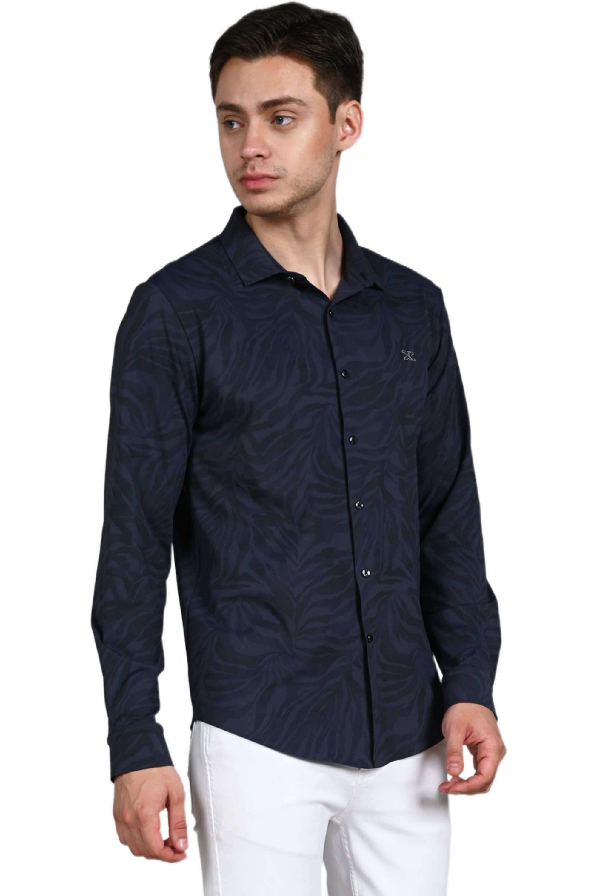 Solid-Blended-Fabric-Slim-Fit-Men-s-Casual-Shirt