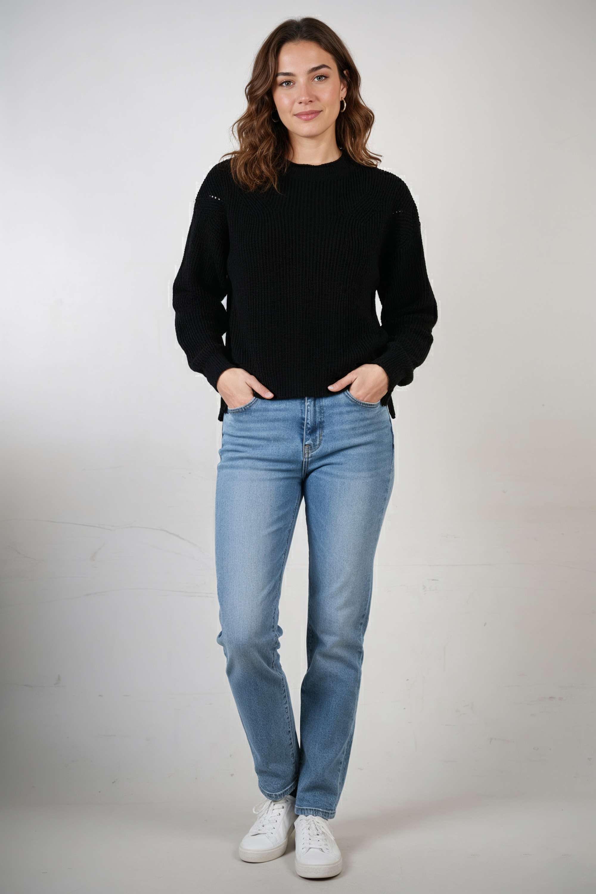 Solid-Round-Neck-Blended-Fabric-Women-s-Sweater