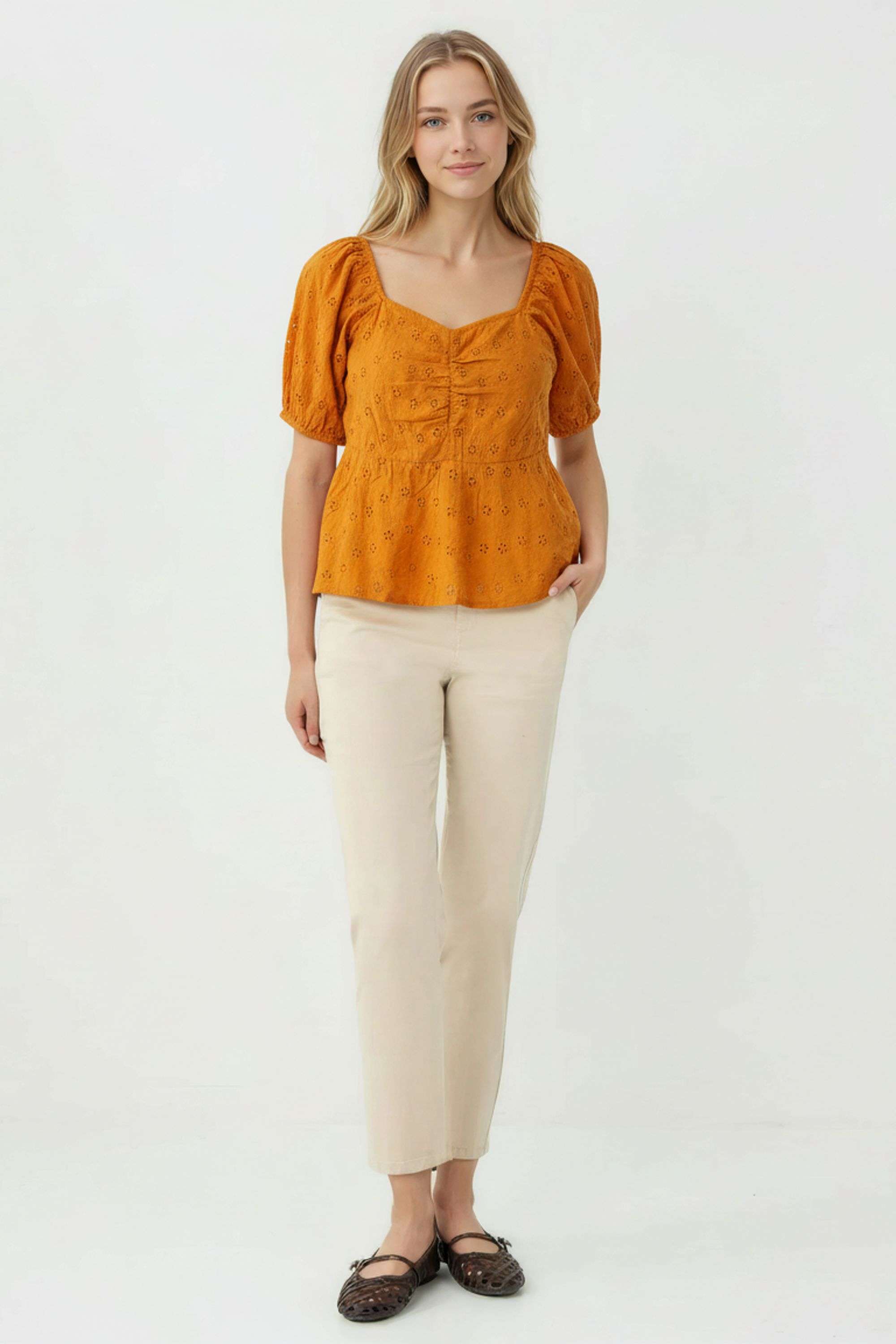 Solid-Blended-Fabric-Regular-Fit-Casual-Wear-Women-Top