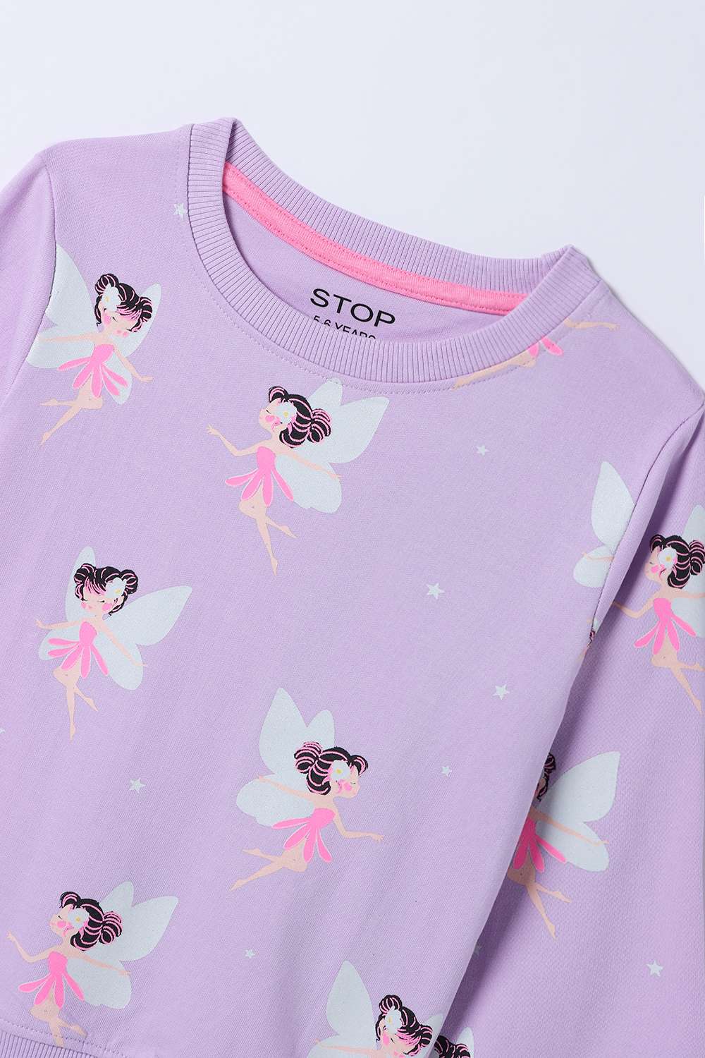 Blended-Fabric-Regular-Fit-Girls-Sweatshirt
