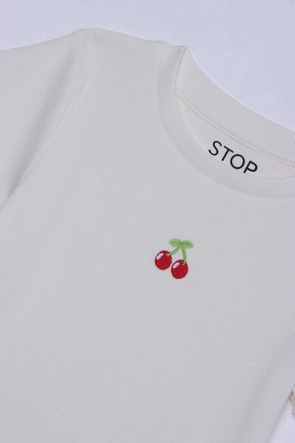 Embroidered-Blended-Fabric-Round-Neck-Girls-T-Shirt