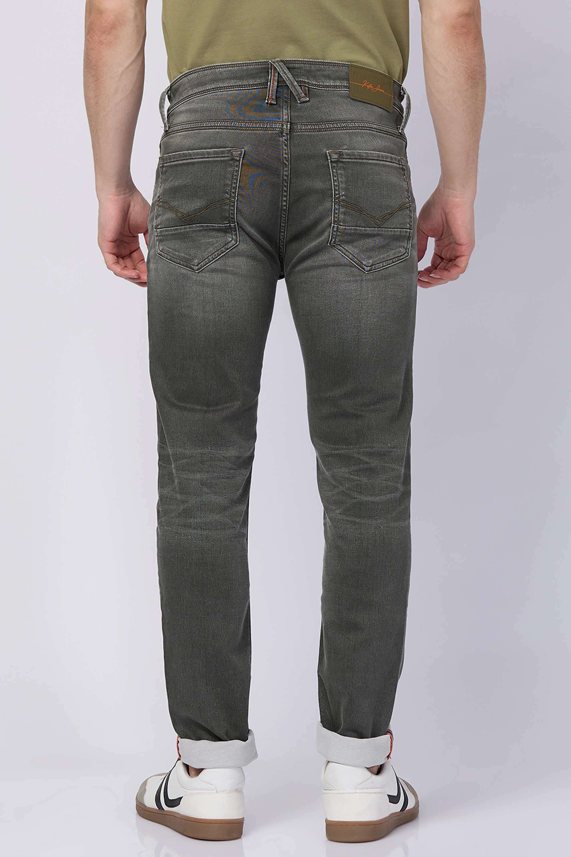 Solid-Blended-Fabric-Slim-Fit-Men-s-Jeans
