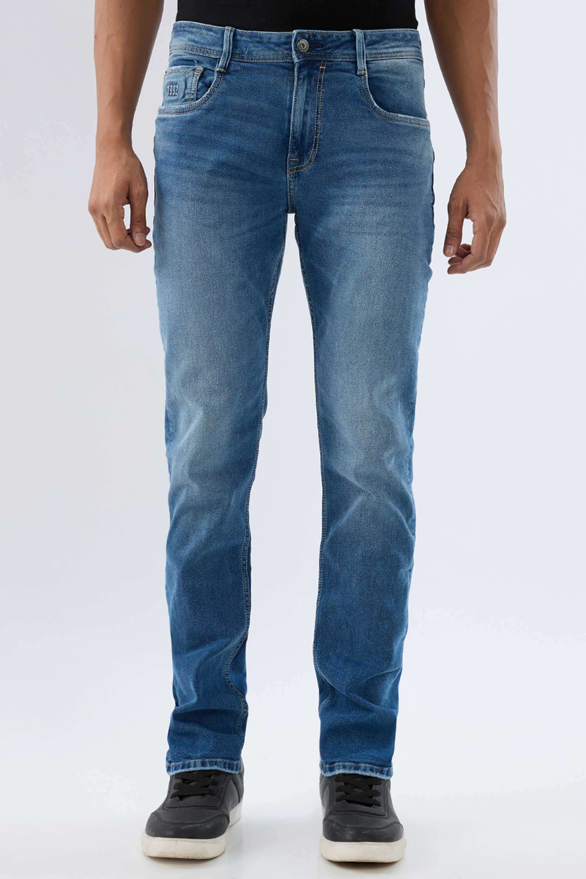 Light-Wash-Cotton-Relaxed-Fit-Men-Jeans
