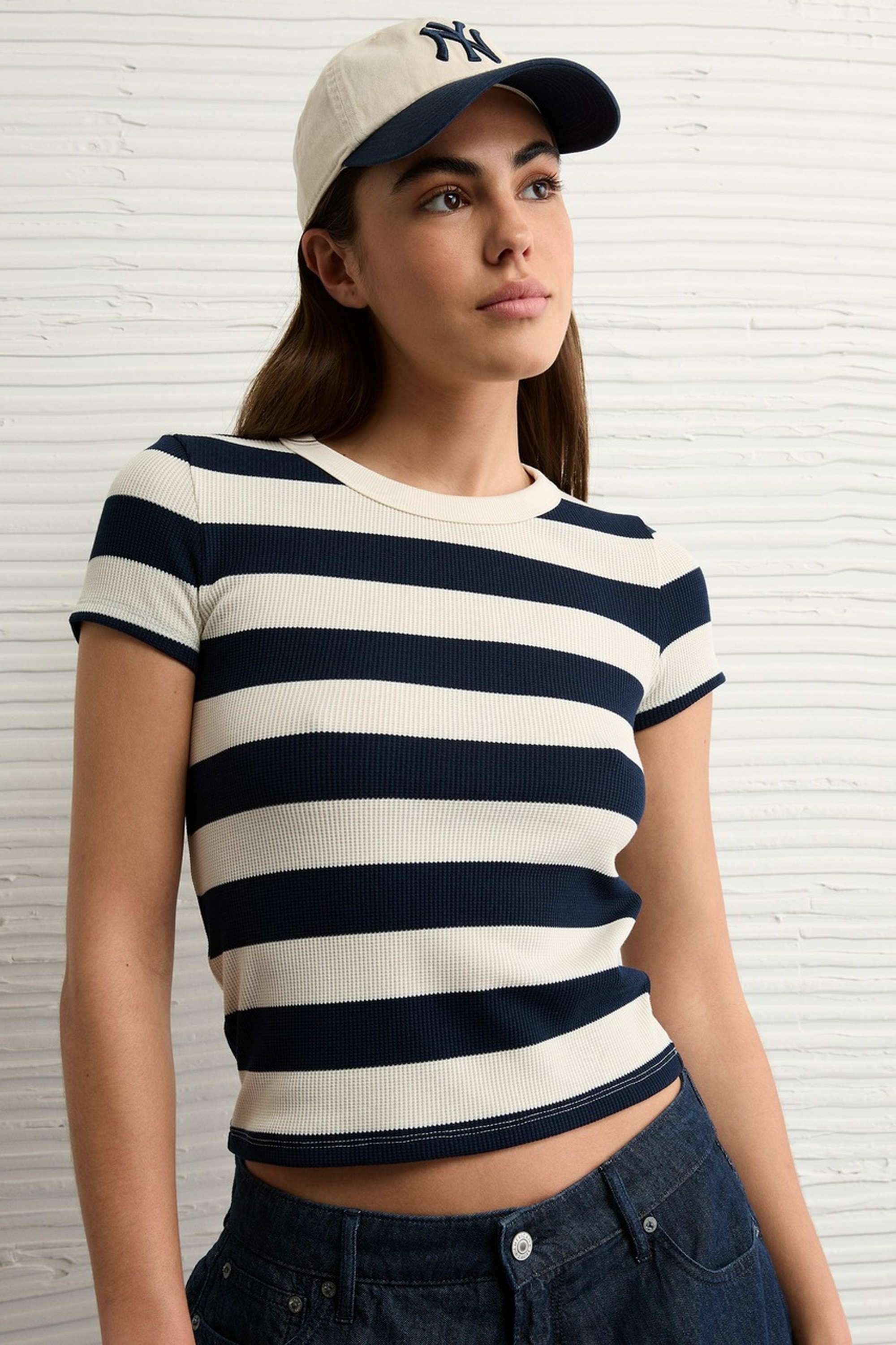 Solid-Blended-Fabric-Round-Neck-Women-s-Tops-&-Tees