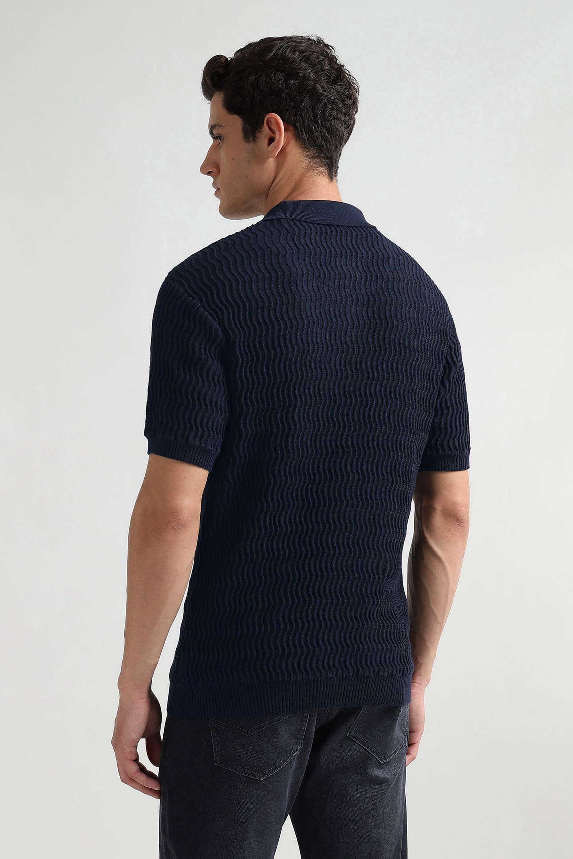 Textured-Cotton-Blend-Round-Neck-Men-s-T-Shirt