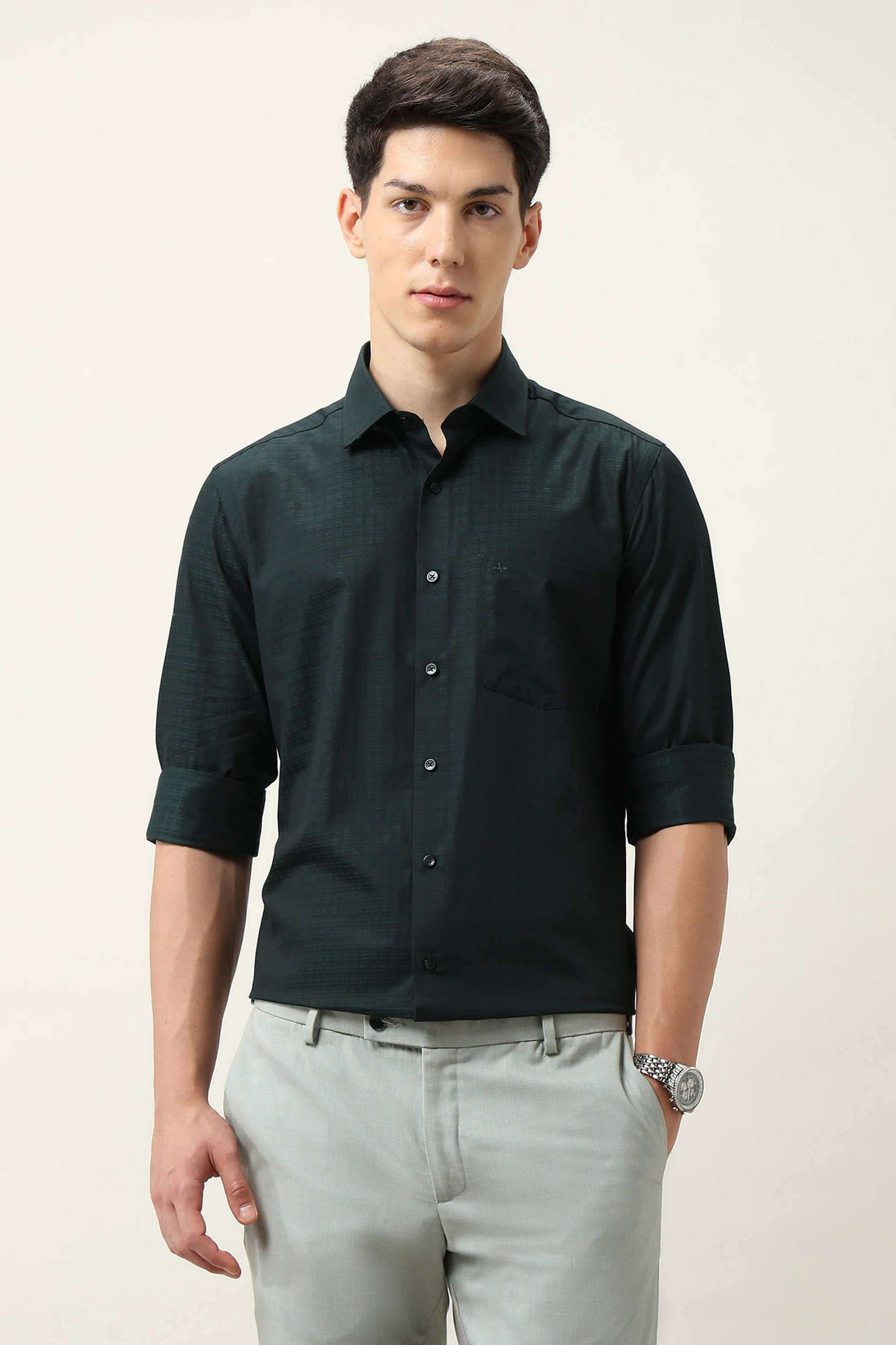 Solid-Cotton-Regular-Fit-Men-s-Shirt