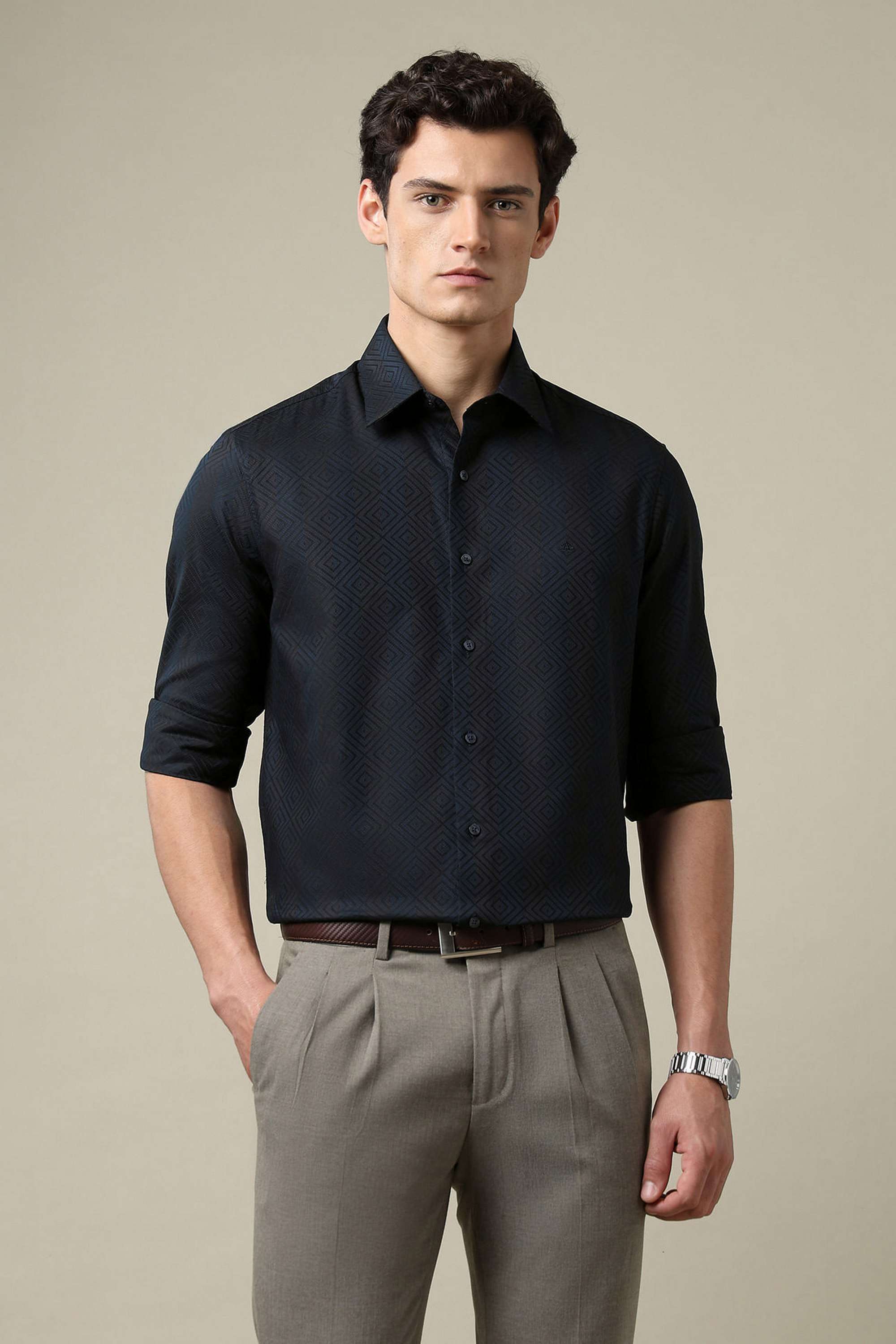 Structured-Cotton-Men-s-Work-Shirt